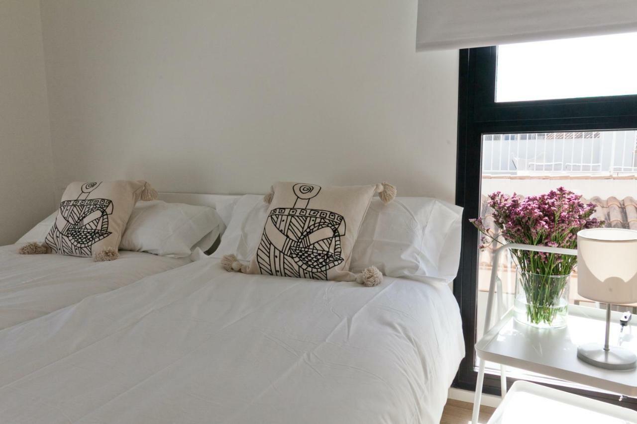 Gotoseville Gerona Suites Экстерьер фото